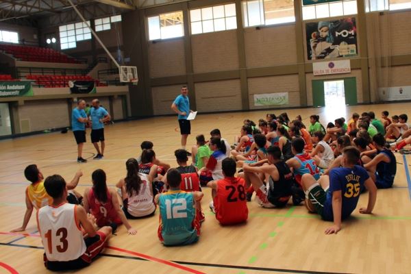 Suspendida la décimo sexta edición del Campus FAB Almería de la Federación Andaluza de Baloncesto 